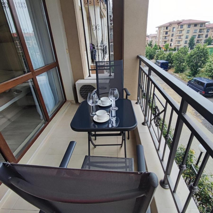 Sorrento Sole Mare - Apartments By The Beach Sveti Vlas Εξωτερικό φωτογραφία